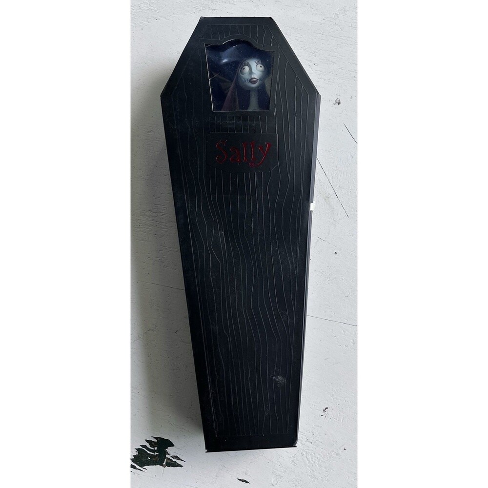 Diamond Select Toys Nightmare Before Christmas Sally 16" Coffin Doll - New